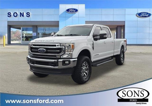 2022 Ford F-350 Super Duty Lariat — photo 1 of 13