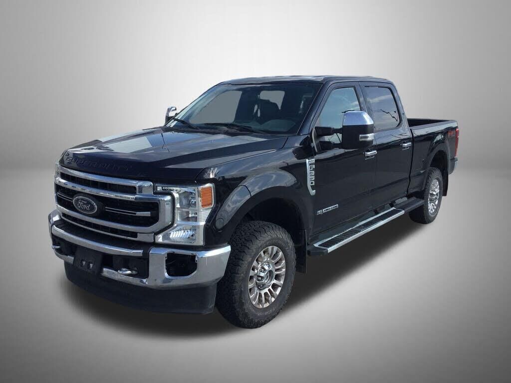 2022 Ford F-350 Super Duty Lariat — photo 1 of 1