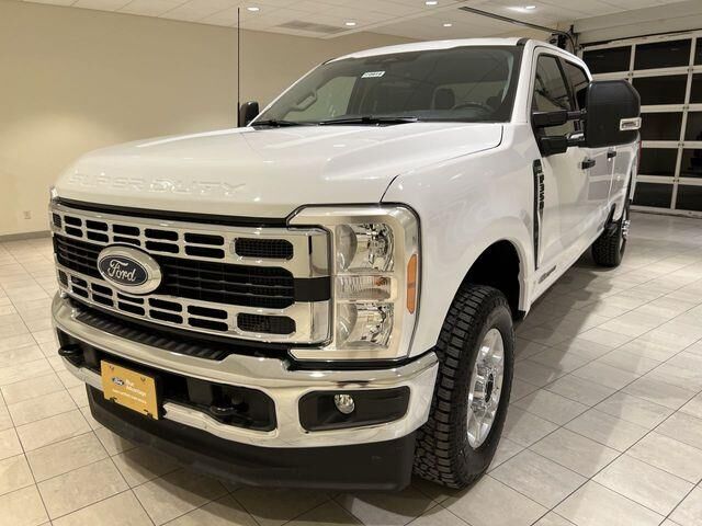 2025 Ford F-350 Super Duty XLT
