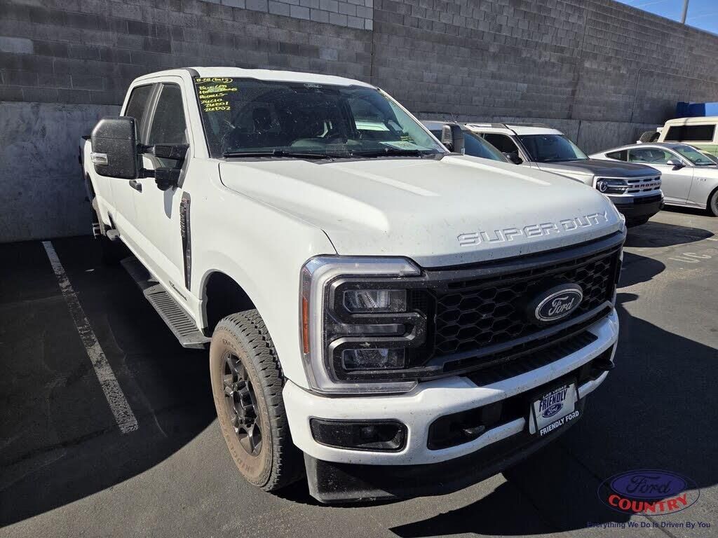 2025 Ford F-350 Super Duty XL — photo 1 of 1