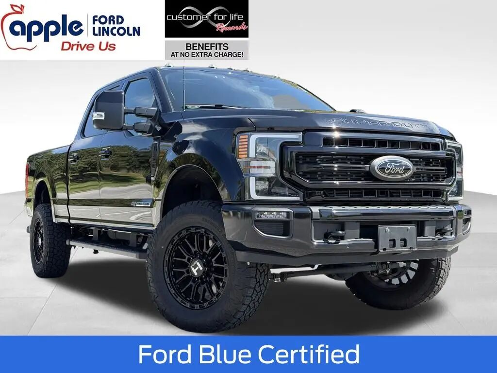 2022 Ford F-350 Super Duty Lariat — photo 1 of 13