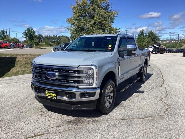 2025 Ford F-350 Super Duty Lariat