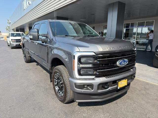 2026 Ford F-350 Super Duty Platinum