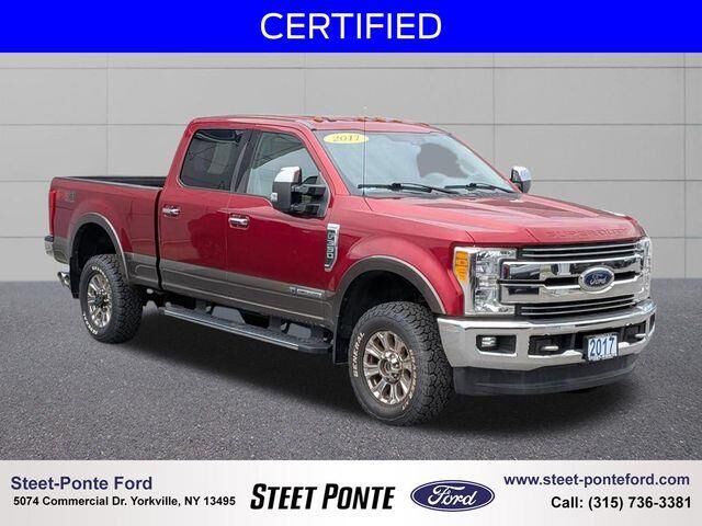 2017 Ford F-350 Super Duty Lariat — photo 1 of 13