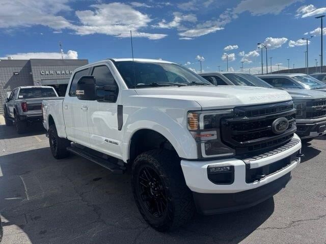 2022 Ford F-350 Super Duty Lariat — photo 1 of 13
