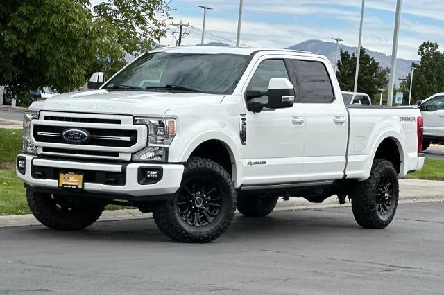 2022 Ford F-350 Super Duty Lariat