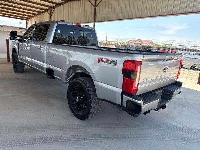 2023 Ford F-350 Super Duty Lariat