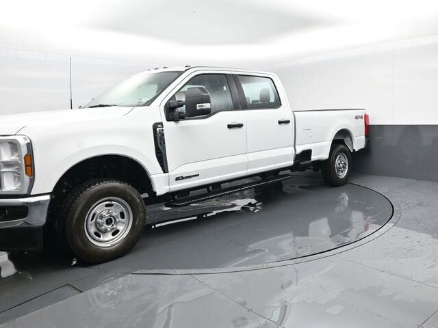 2025 Ford F-350 Super Duty XL