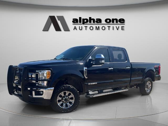 2017 Ford F-350 Super Duty XLT