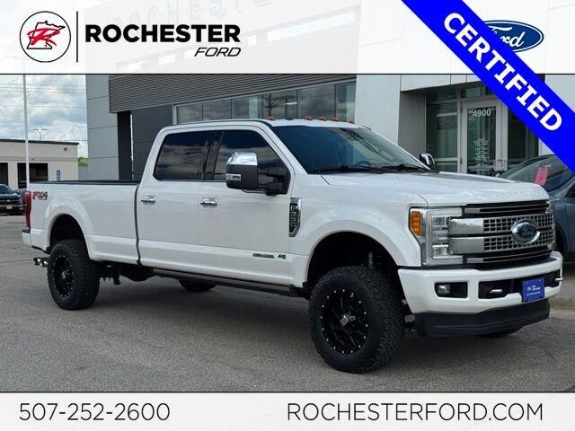 2017 Ford F-350 Super Duty Platinum