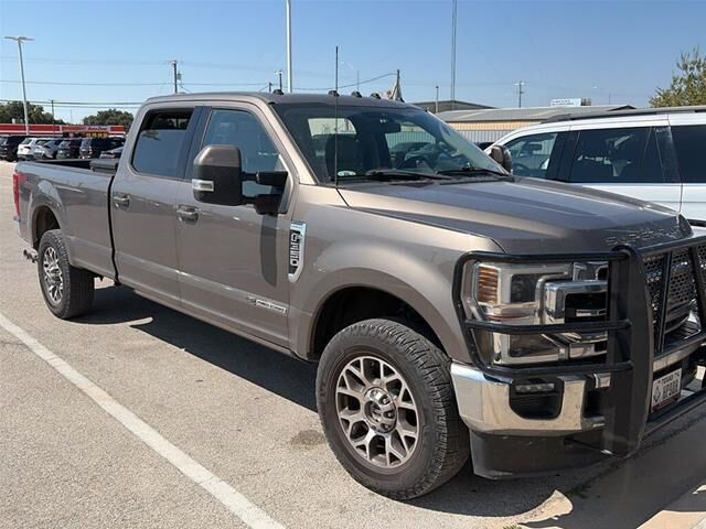 2021 Ford F-350 Super Duty Lariat — photo 1 of 13