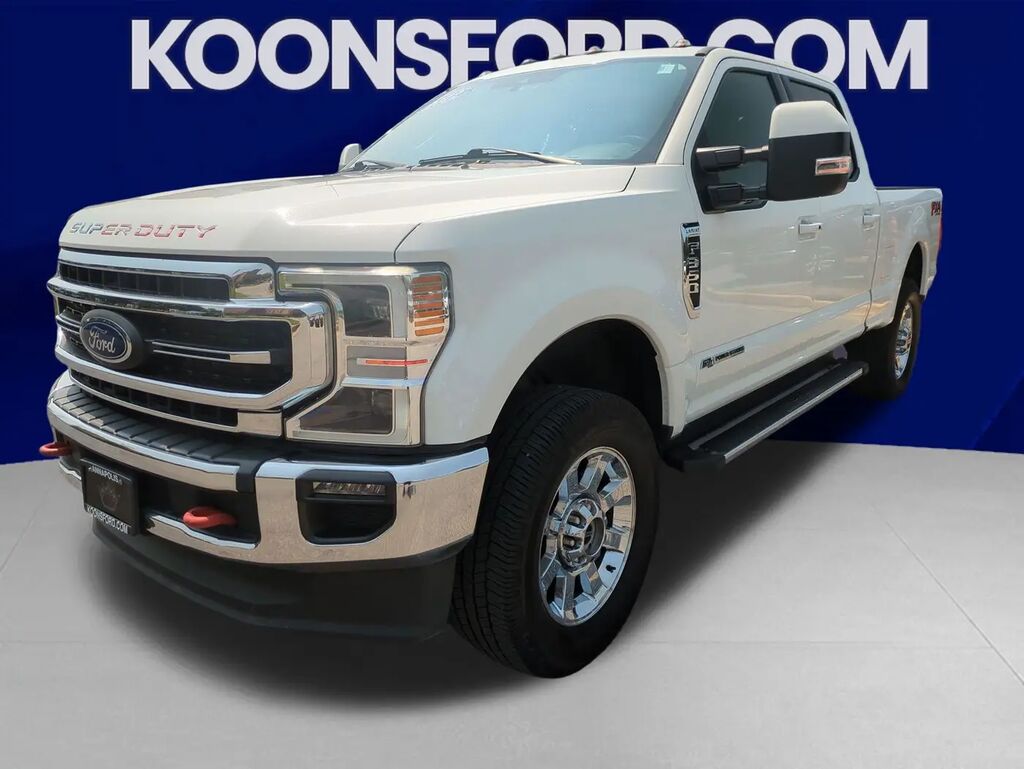 2022 Ford F-350 Super Duty Lariat — photo 1 of 13