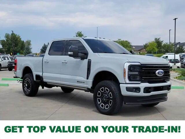 2025 Ford F-350 Super Duty Platinum — photo 1 of 13