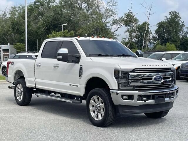 2017 Ford F-350 Super Duty Lariat