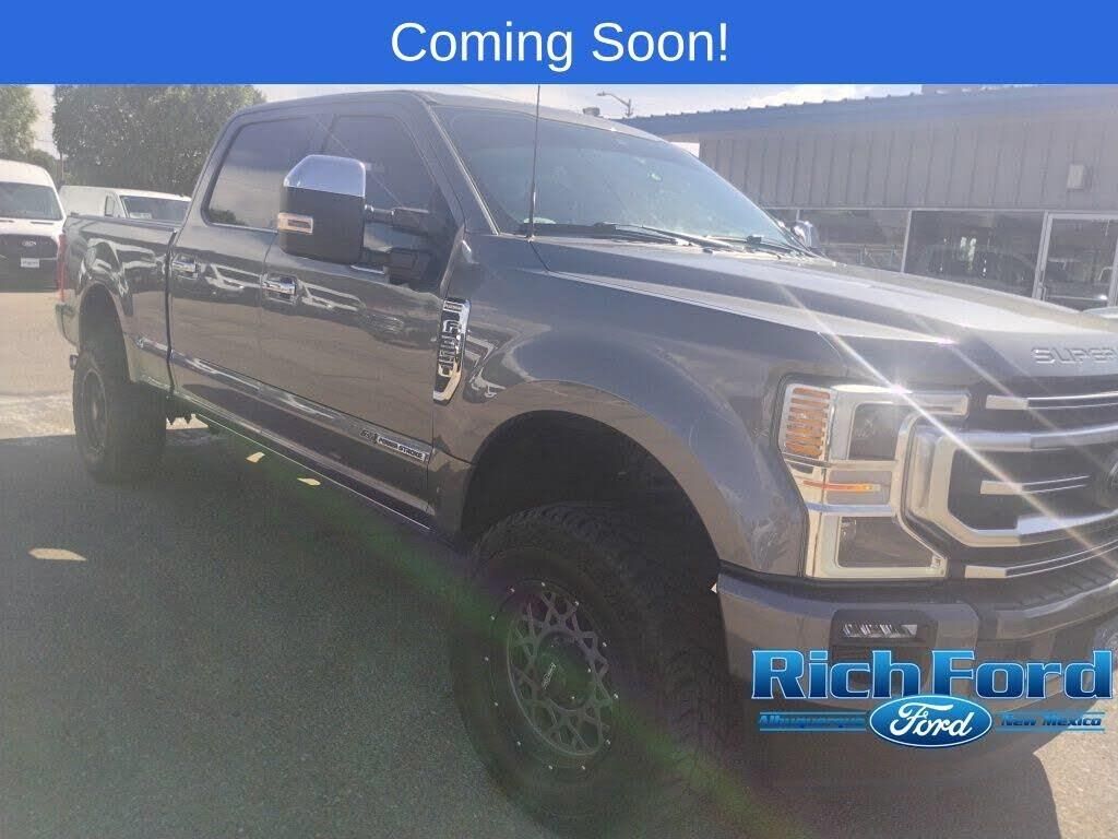 2022 Ford F-350 Super Duty Platinum — photo 1 of 1