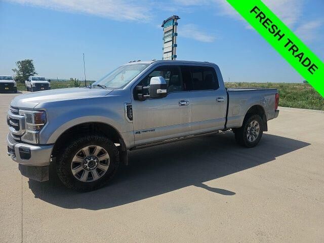 2022 Ford F-350 Super Duty Platinum