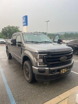 2022 Ford F-350 Super Duty Lariat