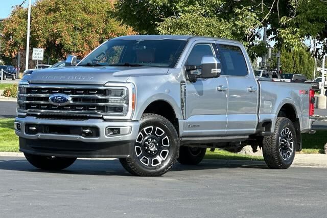 2023 Ford F-350 Super Duty Platinum