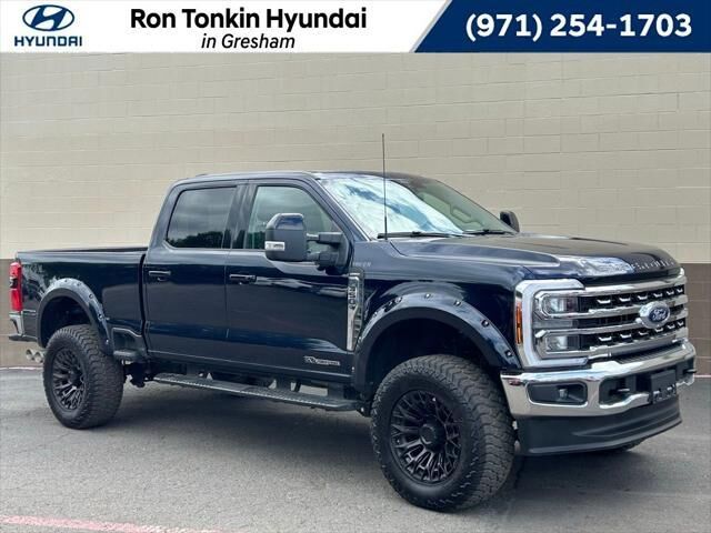 2025 Ford F-350 Super Duty Lariat
