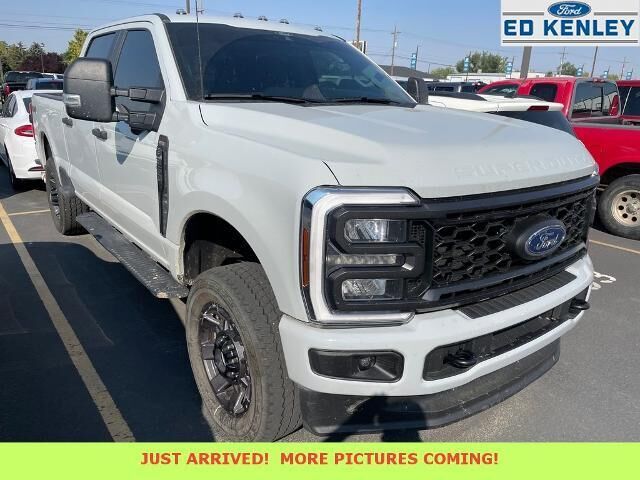 2025 Ford F-350 Super Duty XL