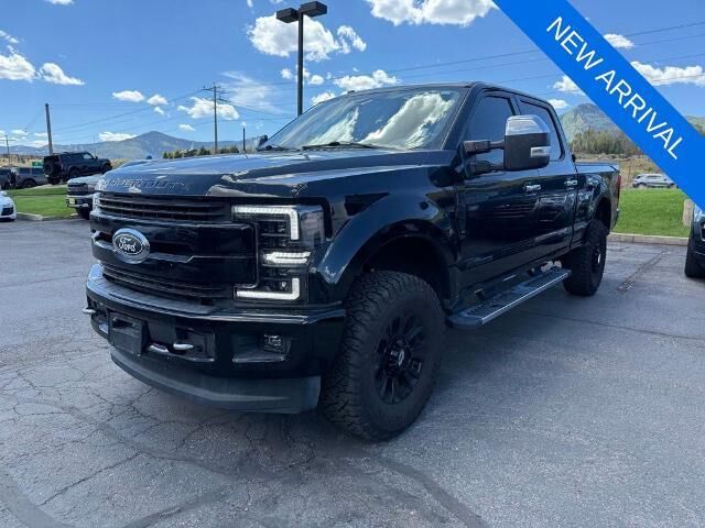 2017 Ford F-350 Super Duty Lariat