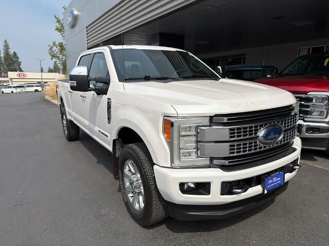 2017 Ford F-350 Super Duty Platinum