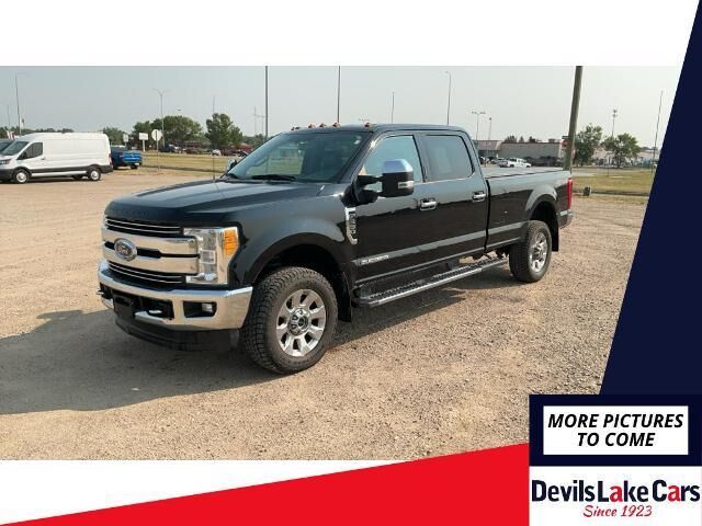 2017 Ford F-350 Super Duty King Ranch