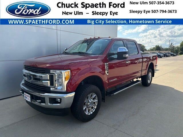 2017 Ford F-350 Super Duty XLT