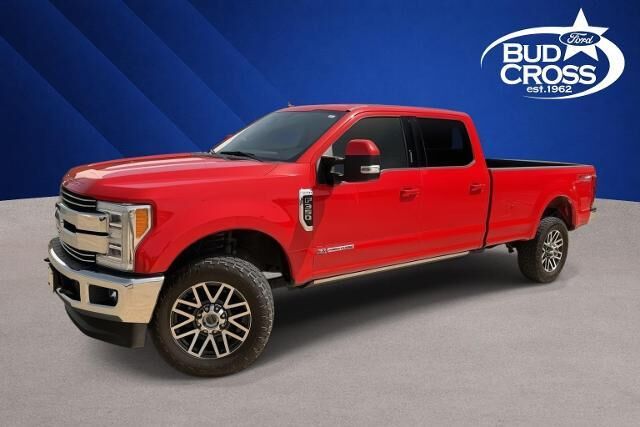 2019 Ford F-350 Super Duty Lariat