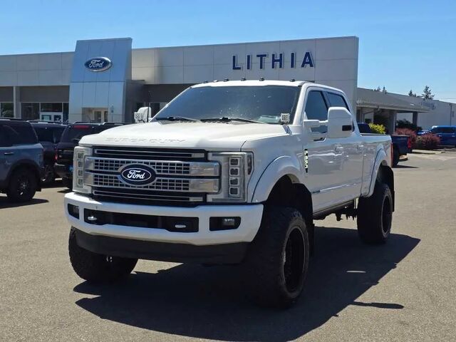 2017 Ford F-350 Super Duty Lariat
