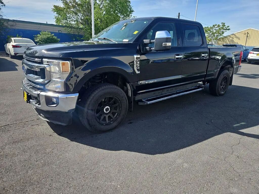 2022 Ford F-350 Super Duty XLT — photo 1 of 13