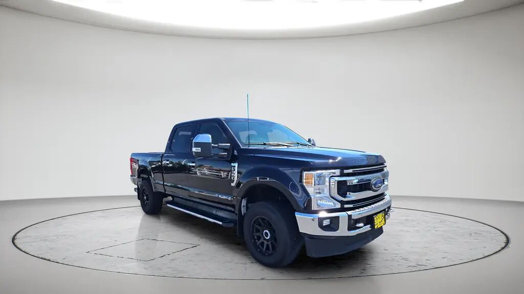 2022 Ford F-350 Super Duty XLT — photo 1 of 13