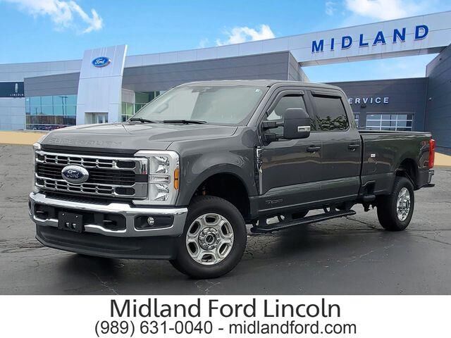 2025 Ford F-350 Super Duty XLT