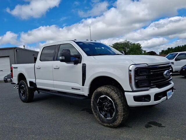 2026 Ford F-350 Super Duty Platinum