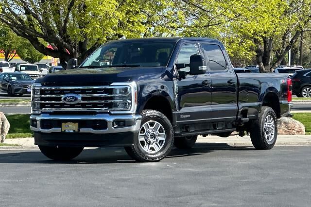 2025 Ford F-350 Super Duty Lariat