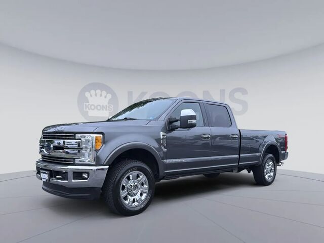 2017 Ford F-350 Super Duty Lariat