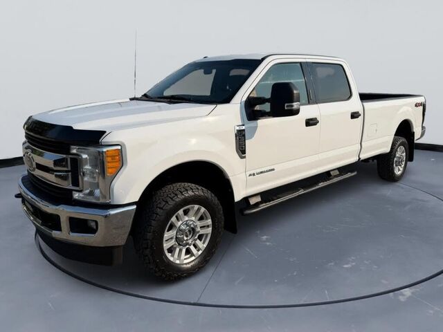 2017 Ford F-350 Super Duty XLT