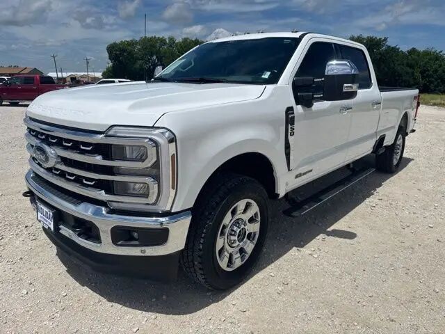 2025 Ford F-350 Super Duty Lariat