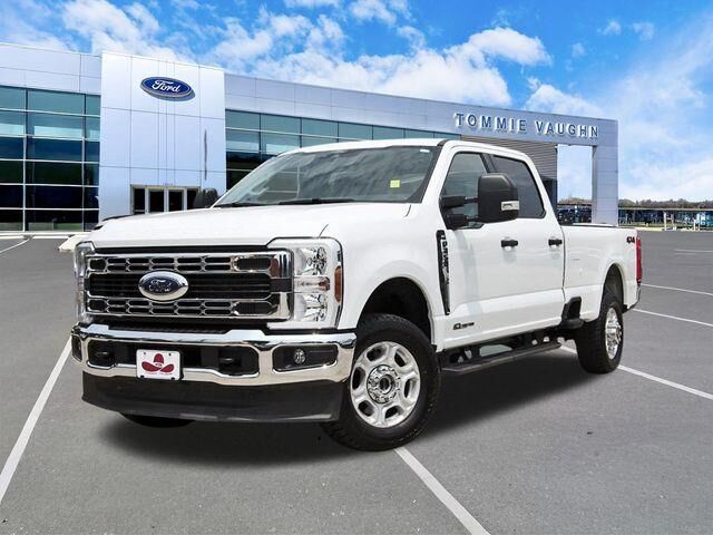 2025 Ford F-350 Super Duty XLT