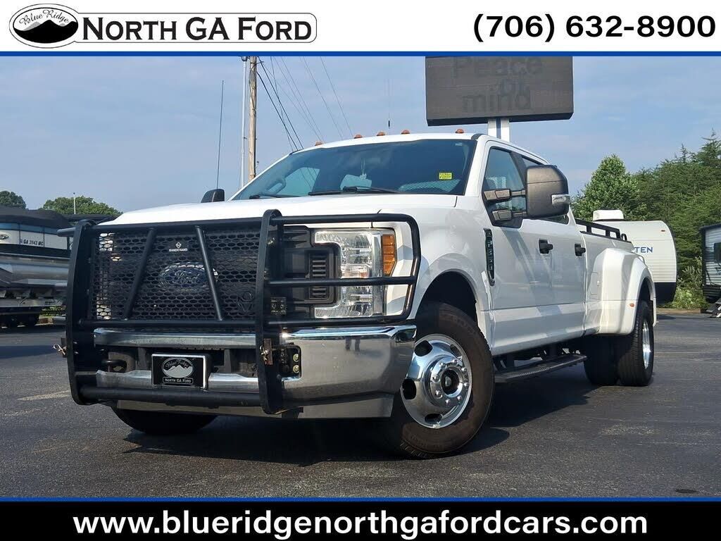2017 Ford F-350 Super Duty XL — photo 1 of 1