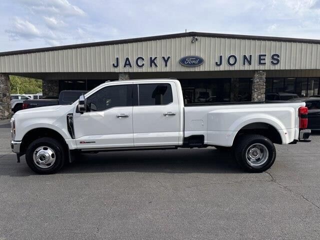 2026 Ford F-350 Super Duty King Ranch