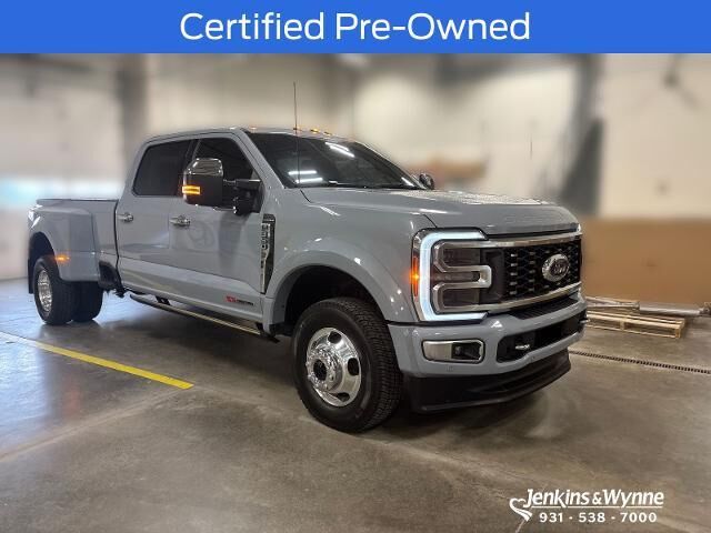 2024 Ford F-350 Super Duty Platinum