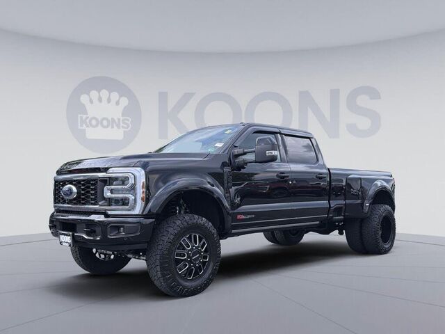2025 Ford F-350 Super Duty Platinum