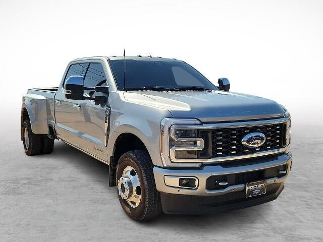 2024 Ford F-350 Super Duty Platinum