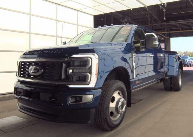 2026 Ford F-350 Super Duty Platinum