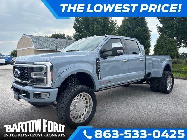 2024 Ford F-350 Super Duty Platinum
