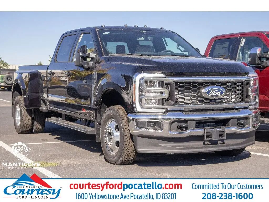 2027 Ford F-350 Super Duty King Ranch — photo 1 of 1