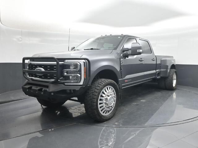 2023 Ford F-350 Super Duty Lariat