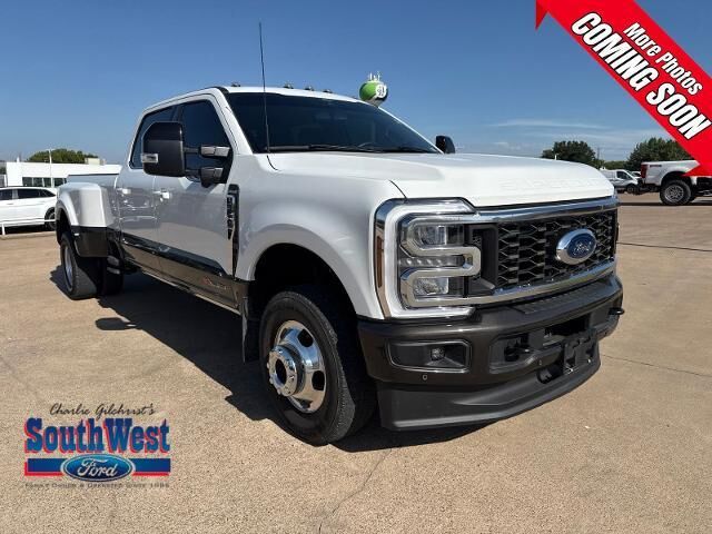 2024 Ford F-350 Super Duty King Ranch