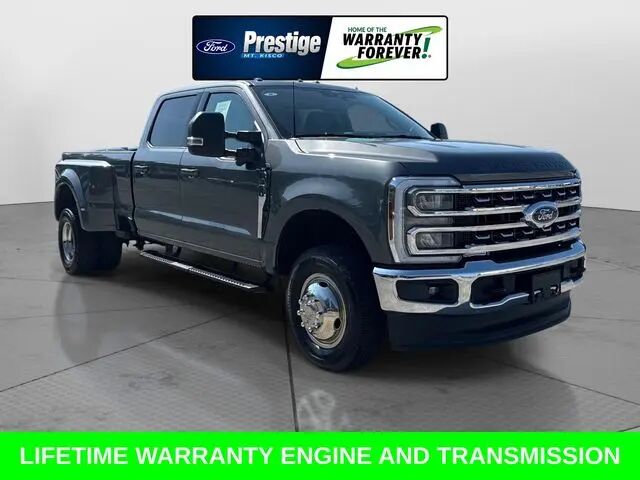 2026 Ford F-350 Super Duty XLT — photo 1 of 13